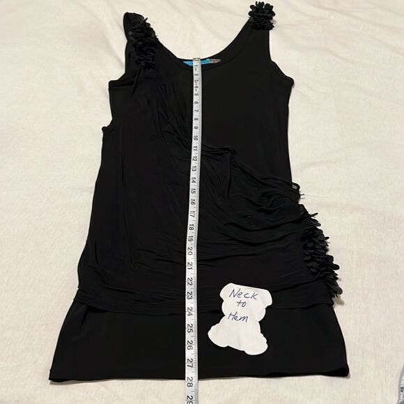 Alice+Olivia szS blk mini dress w/overlay & coin beads on shoulders & one side - Picture 10 of 10